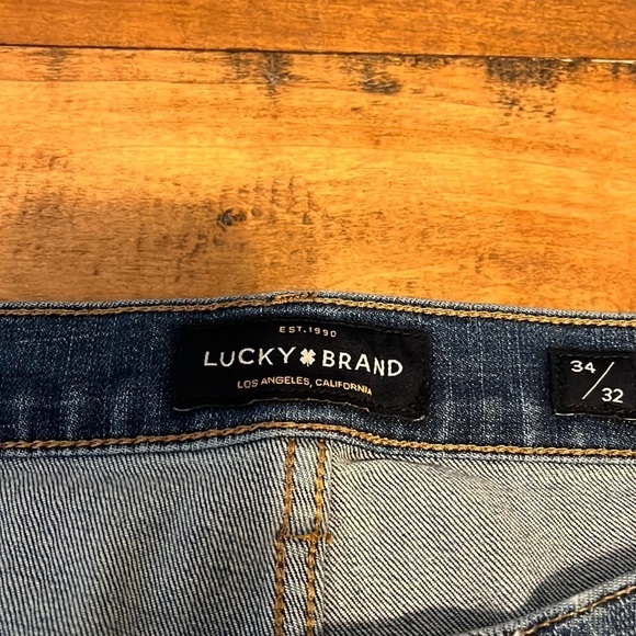 Lucky Brand Athletic Slim, size 34/32, in good condition - Picture 3 of 7